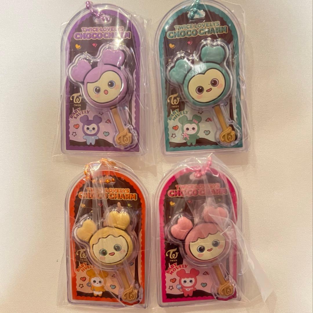 

[USED] TWICE LOVELYS Chocolate Covered Cookies & Charms (4 Types)