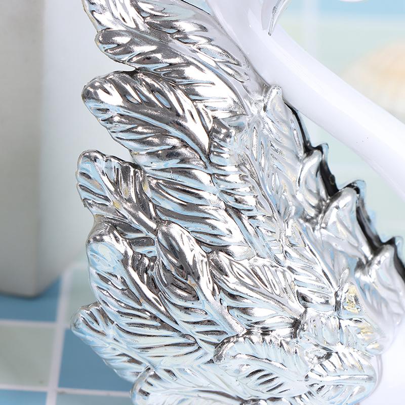 2ks Romantický Crown Swan Cake Topper Dort Dezert Dekor na pečení Dekorační potřeby