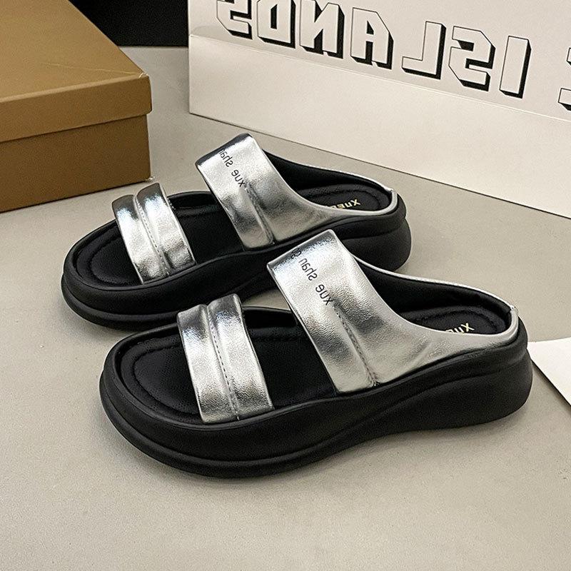 Thick-bottomed Cool Slippers Women's Fashion 2025 New Summer Casual Versatile Beach Flip-flops