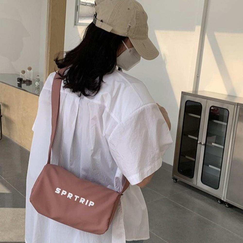 Adjustable Strap Sports Messenger Bag Casual Crossbody Pillow Bag Oxford Cloth Square Bag  Outdoor