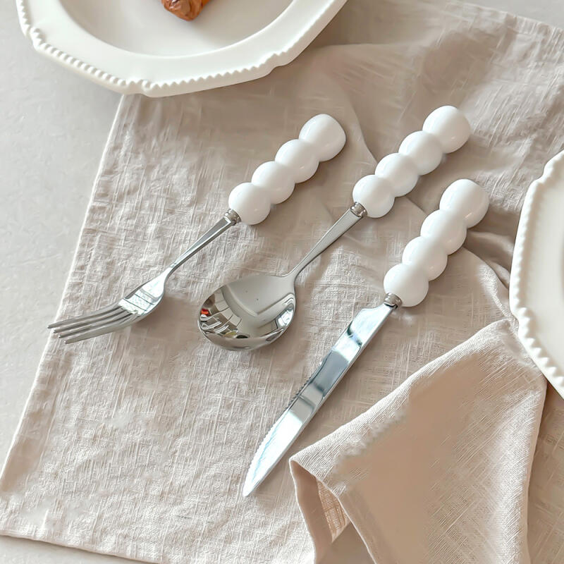 

White Bubble Pearl Cutlery 3-piece set white