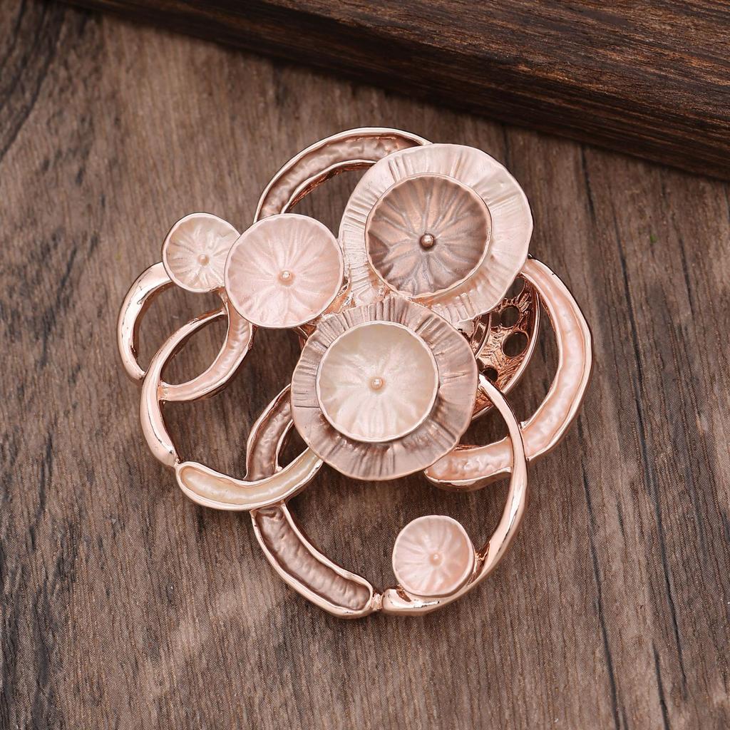 Luxury Hot Sale Geometric Hollow Enamel Color Planet Magnetic Brooch, Fashion Personality Women's Versatile Alloy Brooch
