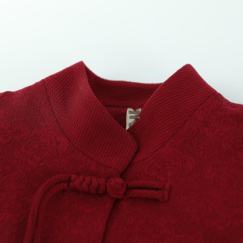 Women's Plus Velvet Thickened Tang Suit for Autumn/Winter - Warm Woolen Top for Elderly Grandmother