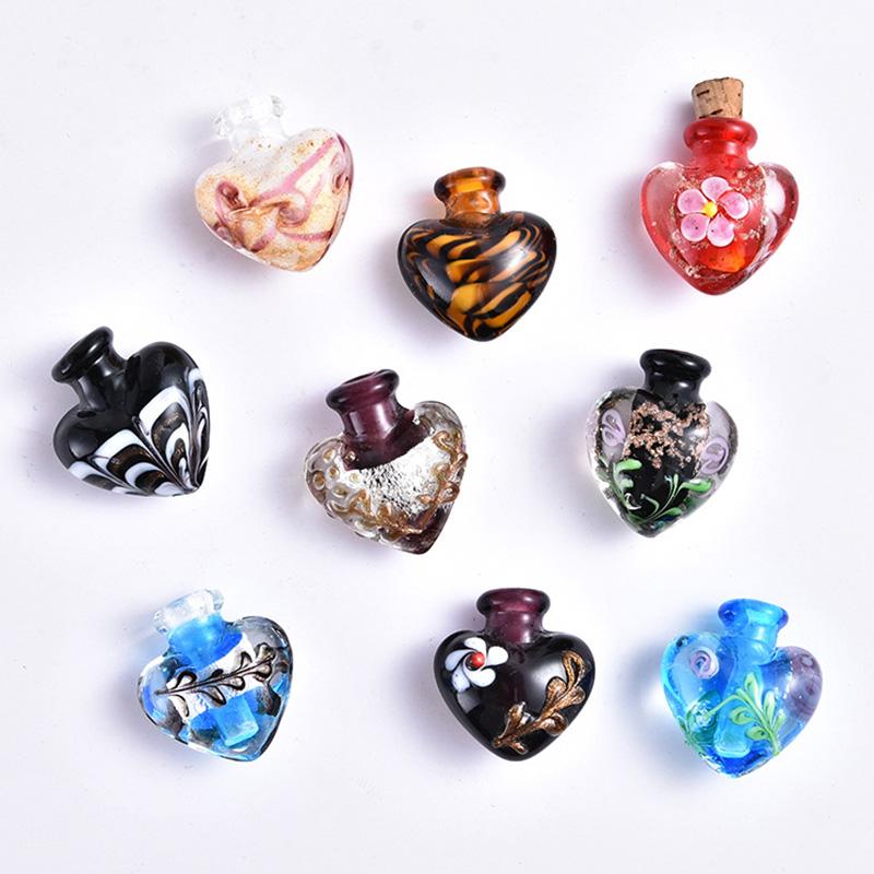 2pcs 27x25mm Heart Shape Handmade Lampwork Glass Empty Bottle for DIY Necklace Pendant Essential Oil Diffuser Perfume Bottle