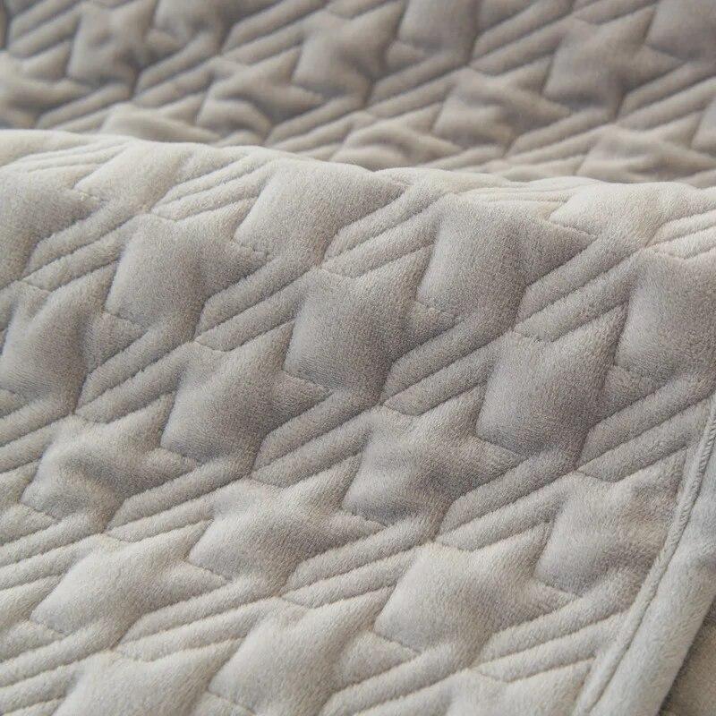 Super Soft Plush Sofa Cushion Winter Non-Slip Cushion Thickened Houndstooth Solid Color Sofa Cover Plush Cover Cloth Towel