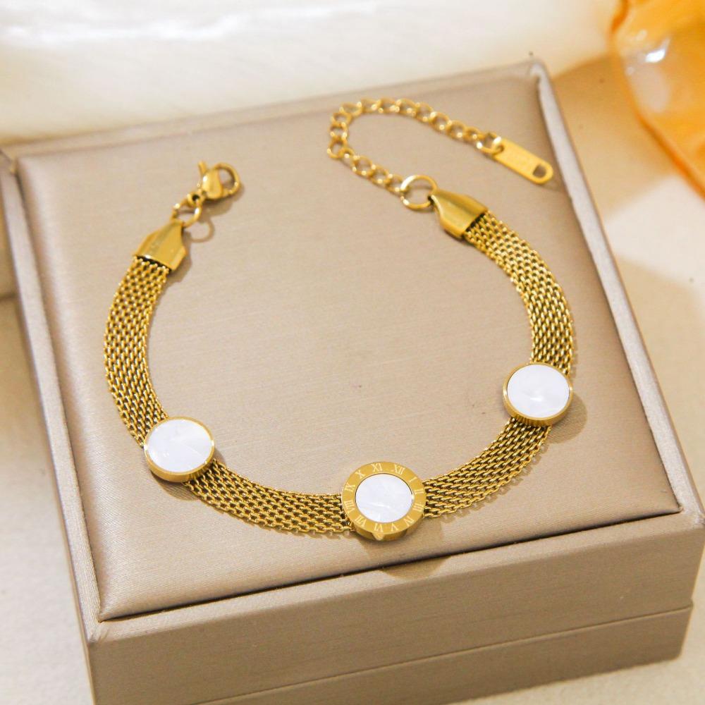 New Four-leaf Clover Bracelet Mesh Watch Bracelet Light Luxury Titanium Steel Watch Strap Chain Jewelry