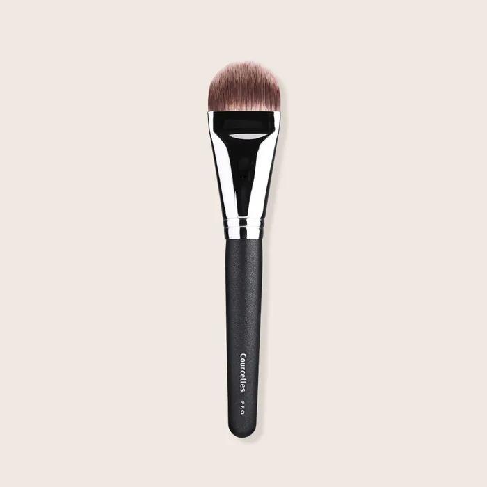 

Foundation Brush No. 22