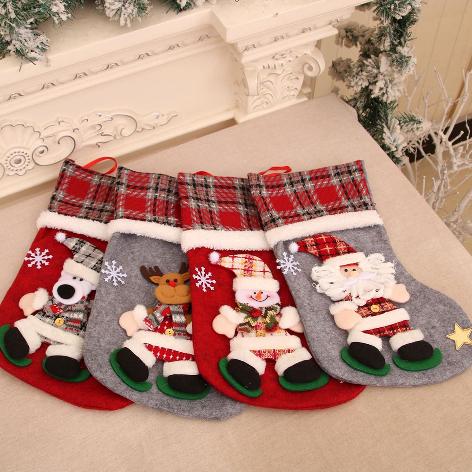 

4Pcs/set Christmas Candy Stockings 3D Snowman Reindeer Candy Pouch Holiday Gift Bag for Candy Chocolate Treats Party 4Pcs