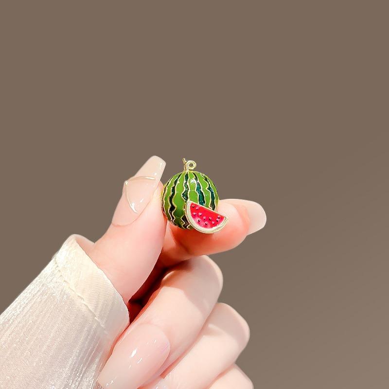 

Enamel Small Watermelon Brooch, Cute Fruit Pin for Girls, Secure Clothes To Prevent Exposure, Clasp The Neckline and Corsage small