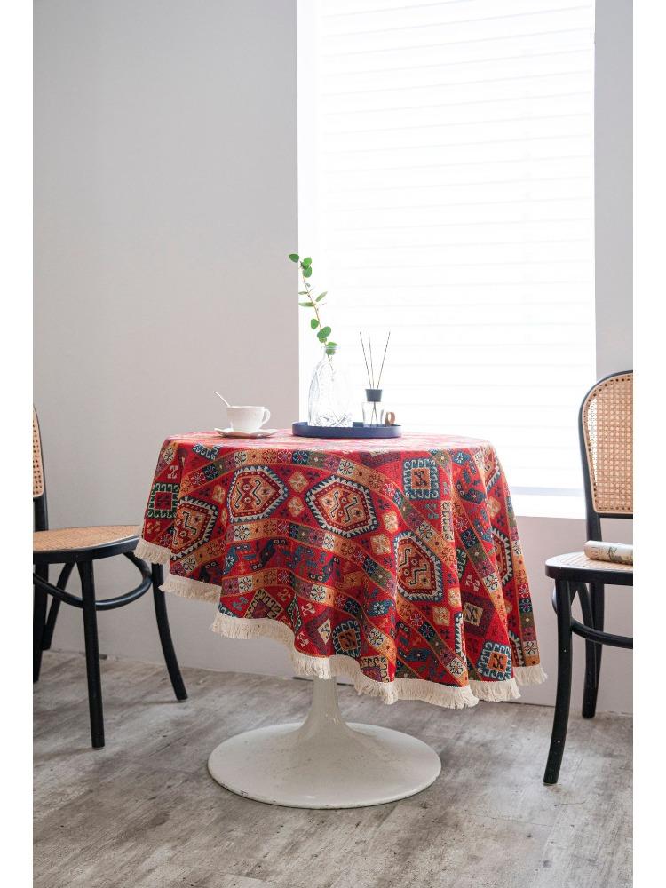 Amerikanische Tischdecke Jacquard Rot Weihnachtstischdecke Runde Tischdecke Geeignet für Feiertags-Esszimmer Picknicks Outdoor-Camping und Heimdekoration