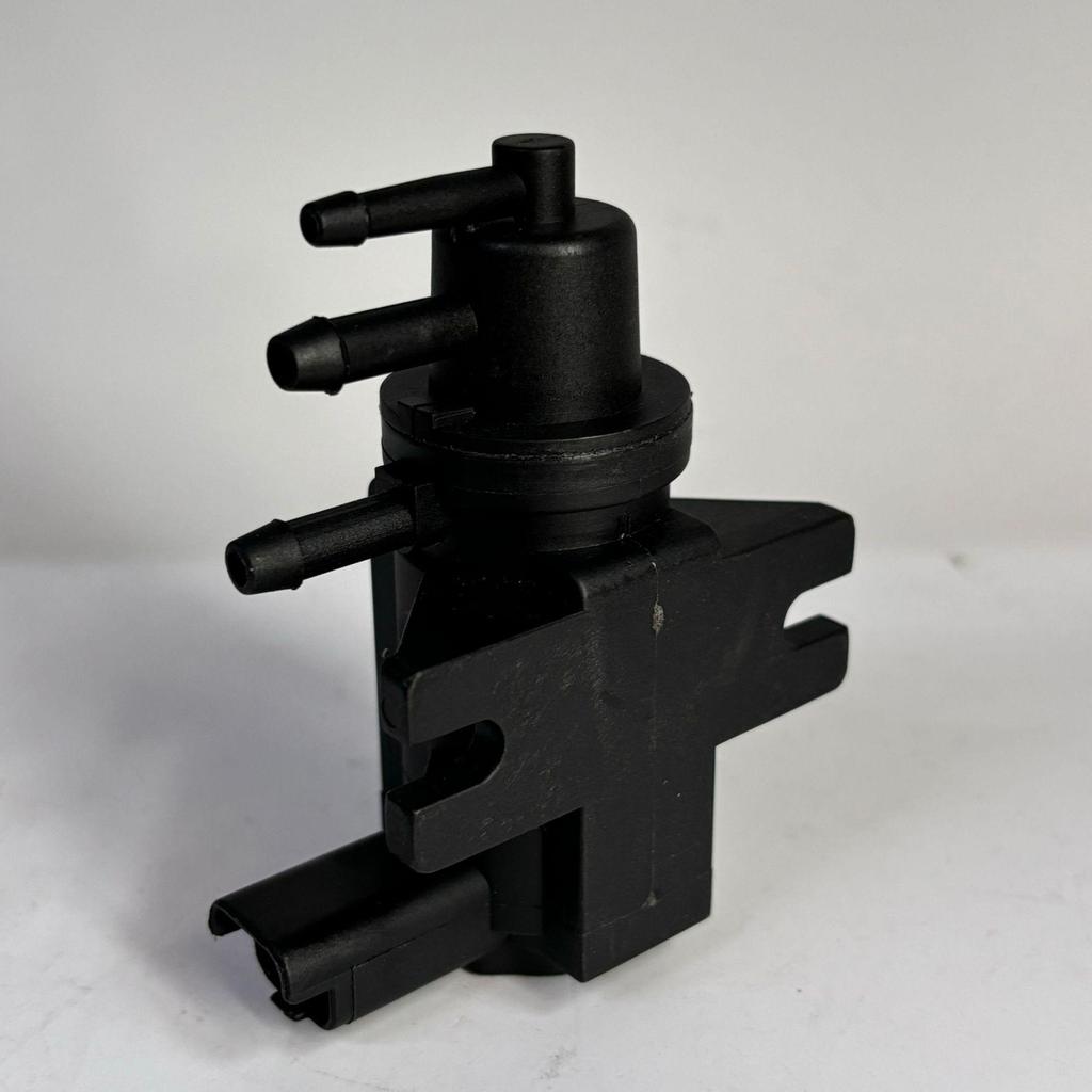 Turbocharger Solenoid Valve for Ford Edge 2015 Taurus 2.7 Parts (FL3E9E882BA)