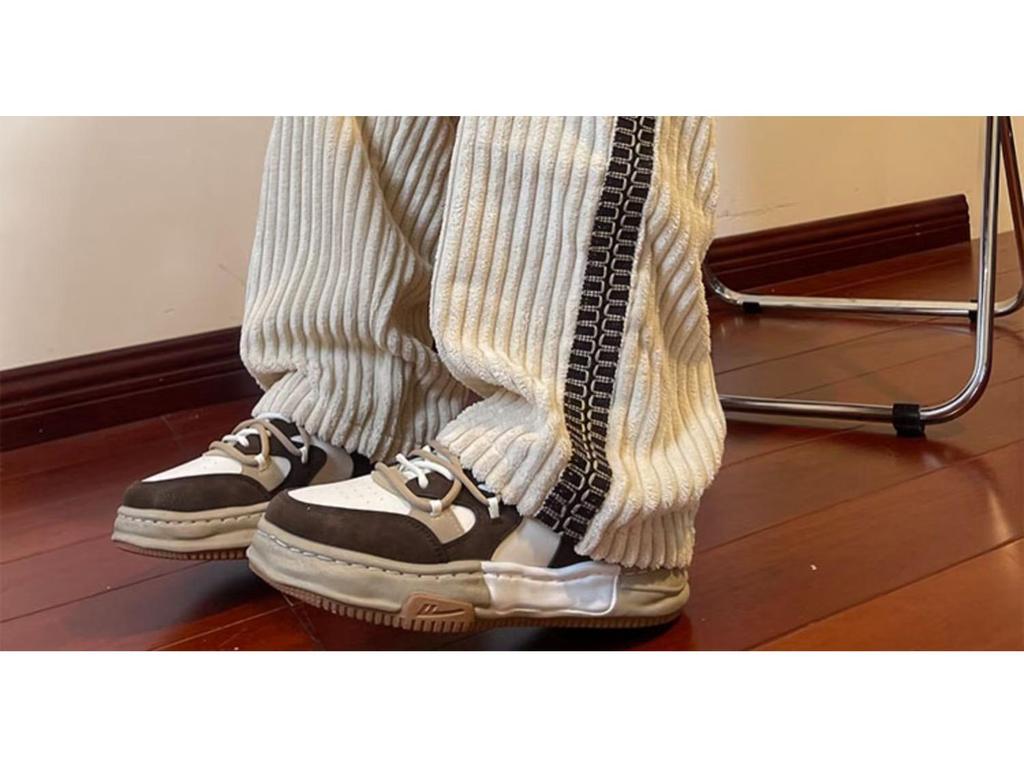 Vintage Corduroy Wide-Leg Chenille Pants for Men