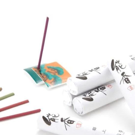 Incense Kyoto Kosaido Noh Incense Gift Present Expressing the traditional Japanese art of performing arts through scent box (Gift mask-shaped Okina)