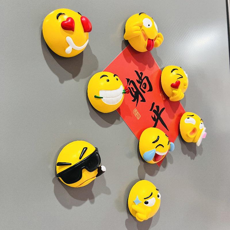 Magnet de Frigider Emojis Inimă 3D - Cadou Drăguț 'Te Iubesc' pentru Cea Mai Bună Prietenă