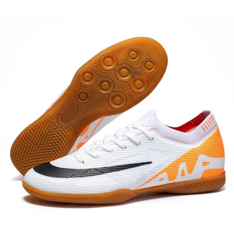 Novas Chuteiras de Futebol Masculinas Ultraleves Antiderrapantes Chuteiras de Futebol Sapatos de Futebol Trainers TF de Alta Qualidade Mais Vendidos Futsal Uso Indoor Jogo