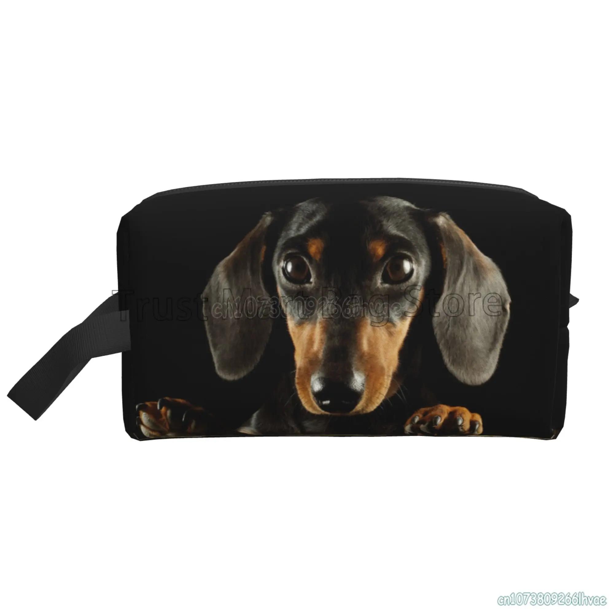 

Cute Dachshund Travel Cosmetic Bag for Women Large Makeup Pouch Waterproof Toiletry Accessories Organizer for Women Girls 25.5x16x12.5CM темно-сірий колір