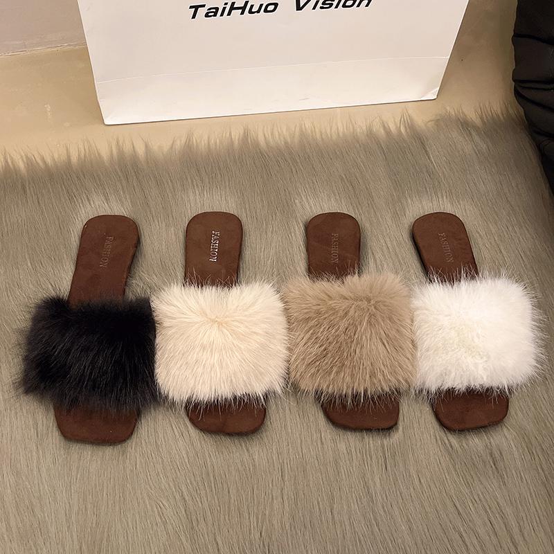 Fashion Shoes Woman 2025 Slippers Casual Low Fur Flip Flops Pantofle Winter Footwear Luxury Plush Flat New Slides Female Shoes Plush Sli