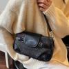 Achsel-Kleintasche - Stilvolle und luxuriöse kleine quadratische Tasche mit einem einzelnen Schultergurt-Design