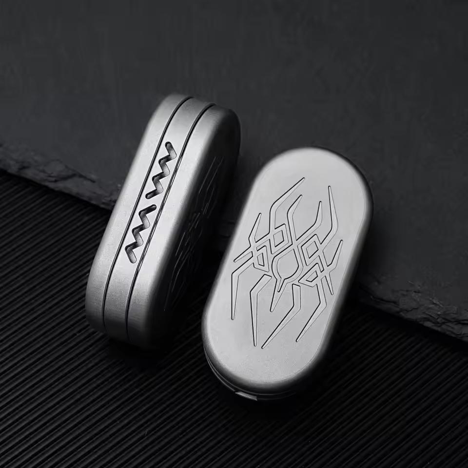 Creative Spider Three-Layer Fidget Slider Edc Titanium Alloy Adult Haptic Sensory Anti Stress Sensory Fidgeting Toys