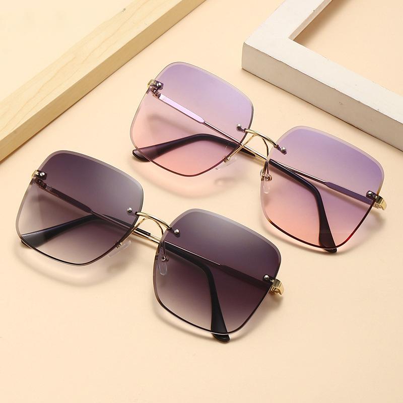Men's Photochromic Polarized Sunglasses - UV Protection for Day & Night Driving