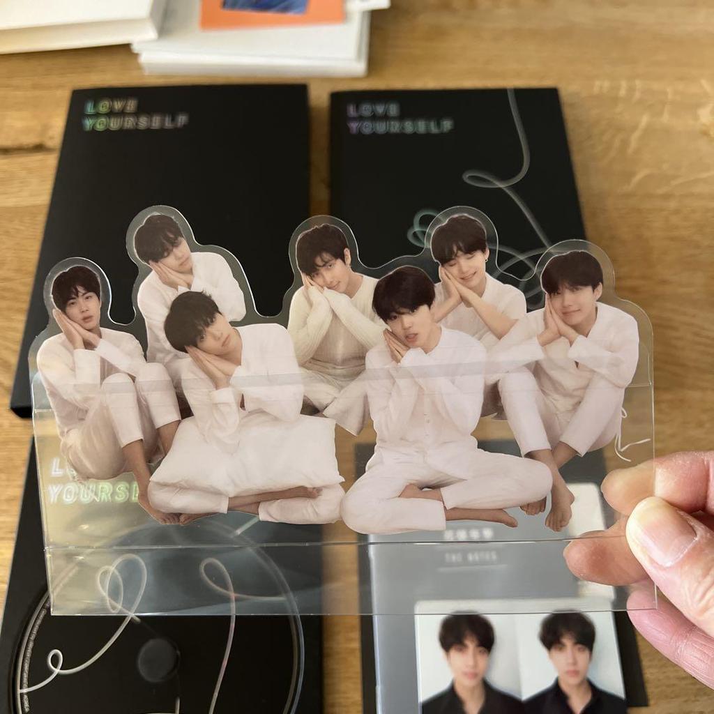 [USED] BTS Album 2 types Unplayed Trading Card V