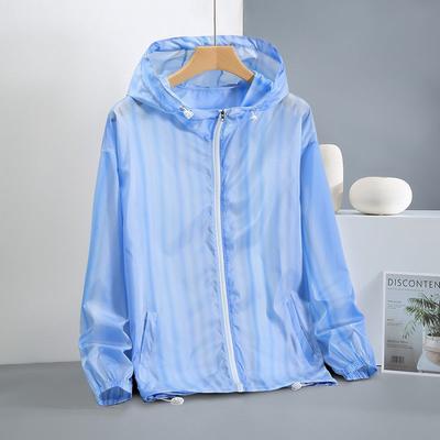 Été Ultra-fin Respirant Grande Taille Vêtements d'Extérieur Homme et Femme Vêtements de Protection Solaire en Soie Glacée Style Couple