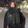 Neuer Schal für Damen im Herbst und Winter Koreanische Version Vielseitig Bunt Geometrisches Karomuster Verdickt Studenten Paar Halstuch Zum Warmhalten