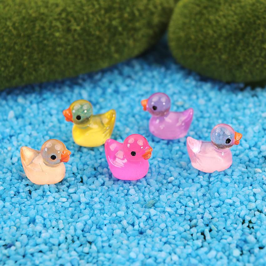 Bunte Leuchtende Gelbe Ente Harz Miniatur - Kreativer Cartoon Schmuck & Bastelzubehör