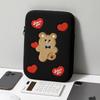 Tablet Pouch Black Heart Bear 11-inch (37003000)