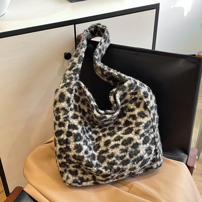 Bag Women's Autumn and Winter New Ins Style Fashion Imitation Lamb Plush Large Capacity Shoulder Bag Leopard Print Tote Bag