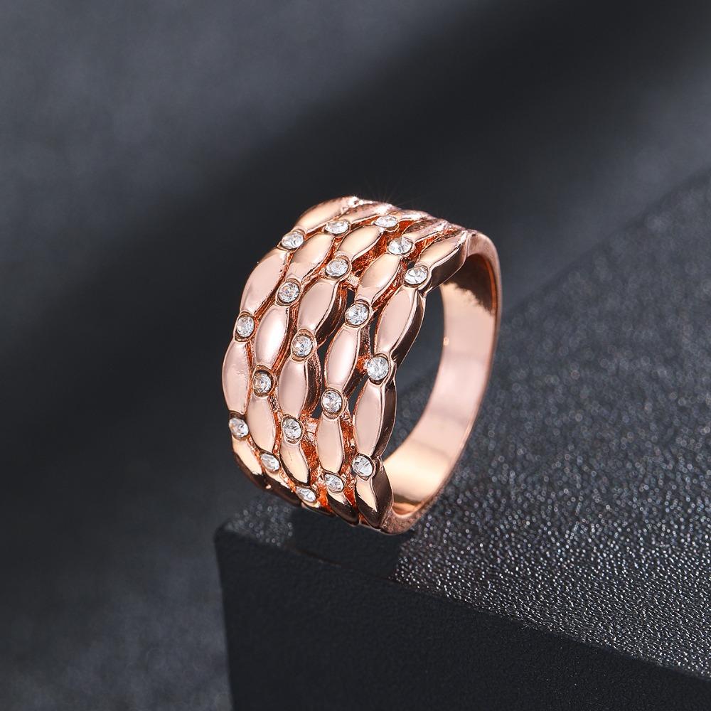 Gorgeous Luxury Rings for Women Wedding Engagement Accessories Unique Female Ring Fashion Jewelry Gifts