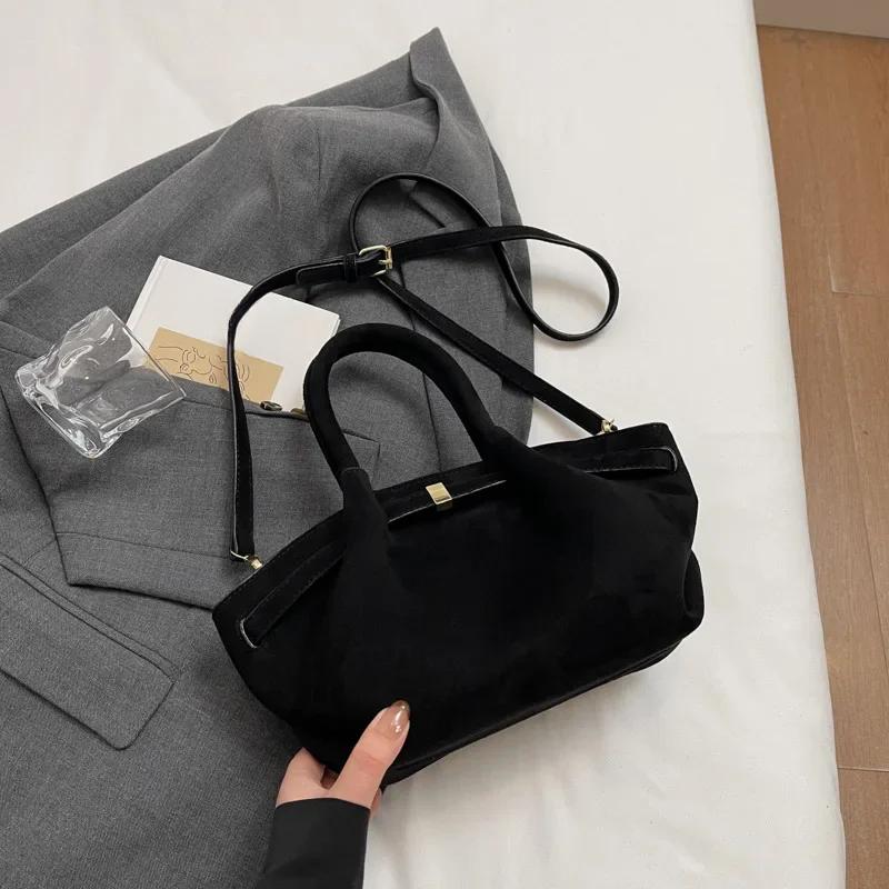 

Маленькие сумки через плечо из искусственной кожи с короткой ручкой для женщин 2025 года, новые корейские модные новые роскошные сумки-тоут с верхней ручкой чёрный