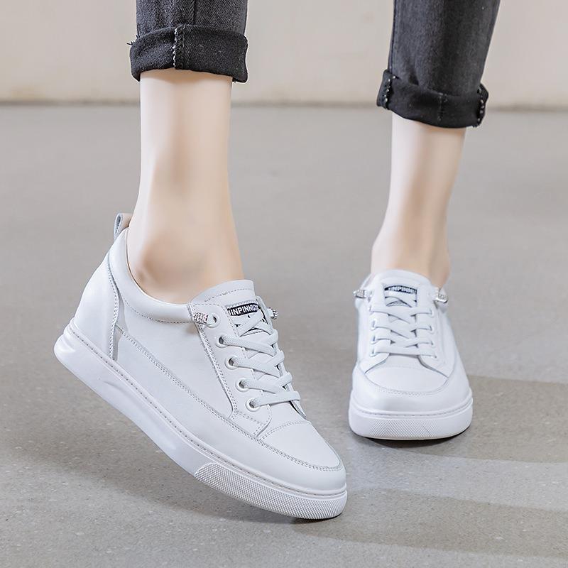 New Fashionable One-step Lazy Women's Thick-soled Casual Height-increasing Shoes