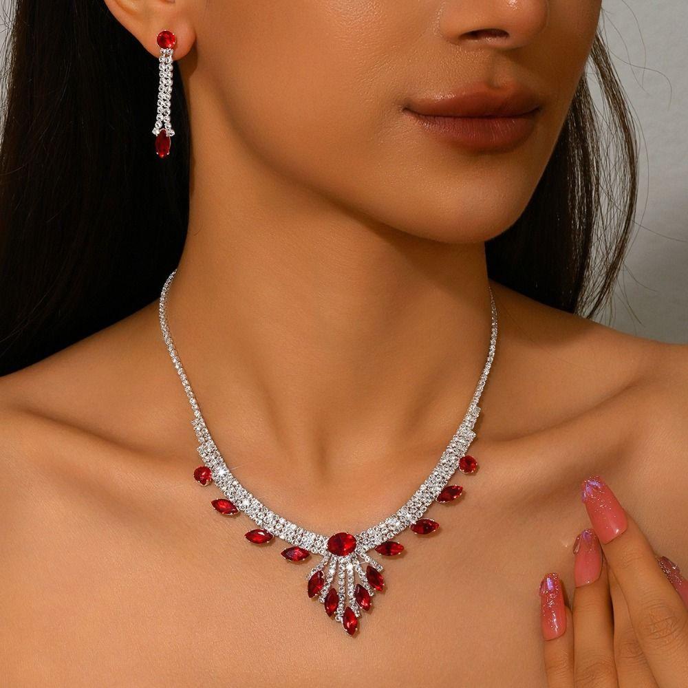 Light Luxury Stud Earrings Collarbone Chain Set Fashion Bridal Wedding Jewelry  Bride