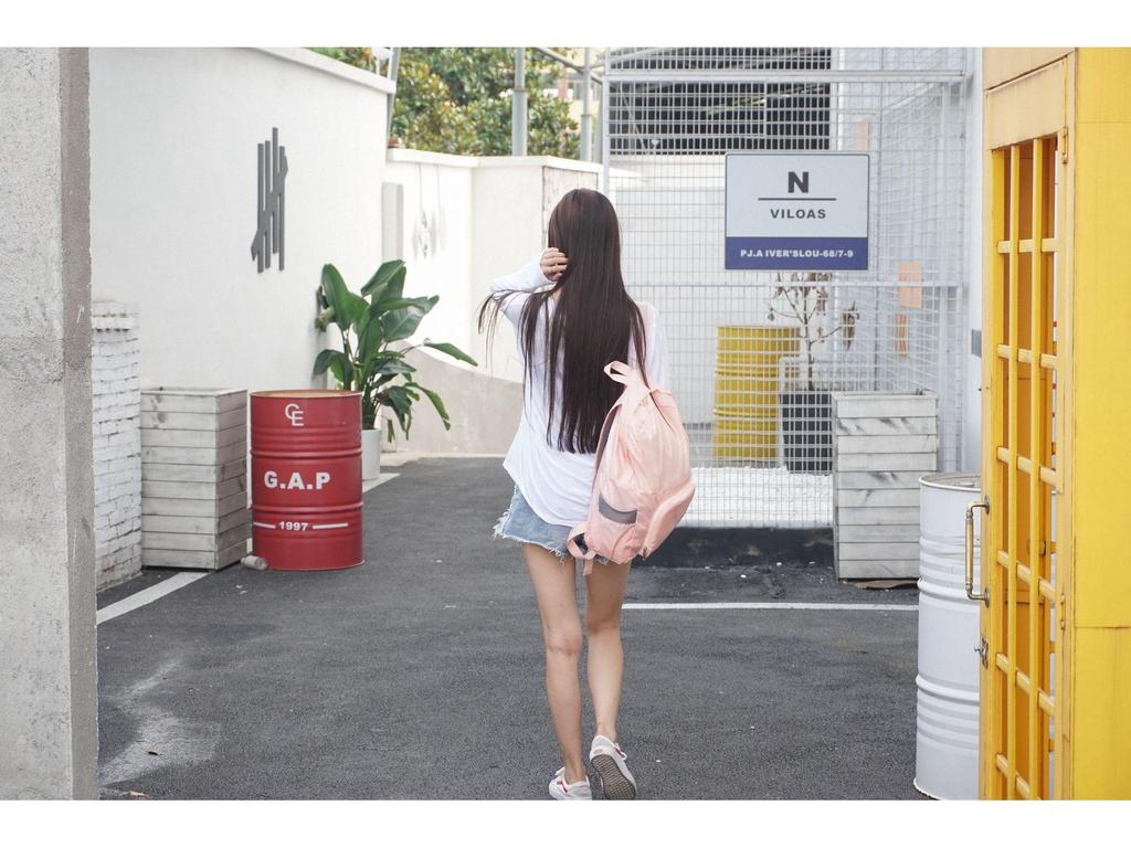 Women's Multifunctional Foldable Backpack and Handbag