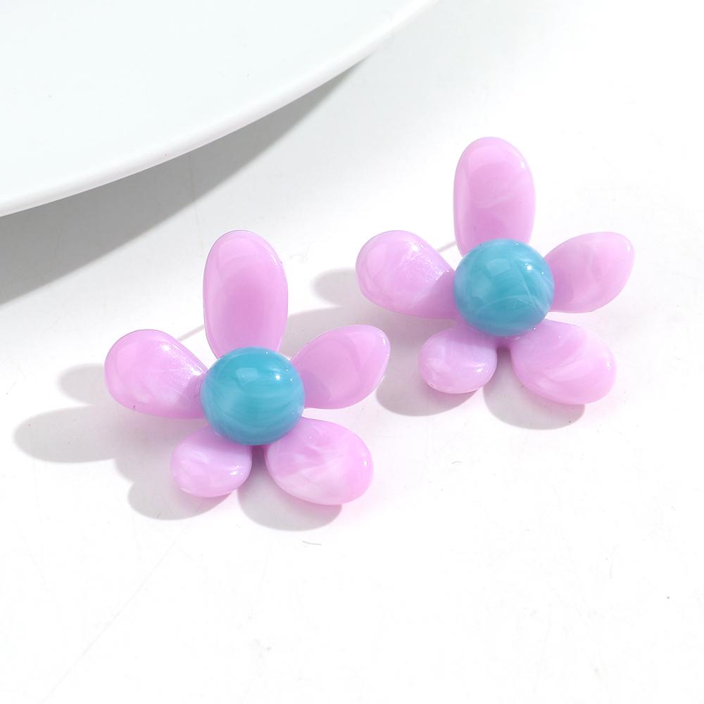 New Colorful Acrylic Flower Stud Earrings for Women Summer Fashion Five Petal Floral Resin Earring Statement Jewelry Daily Gifts