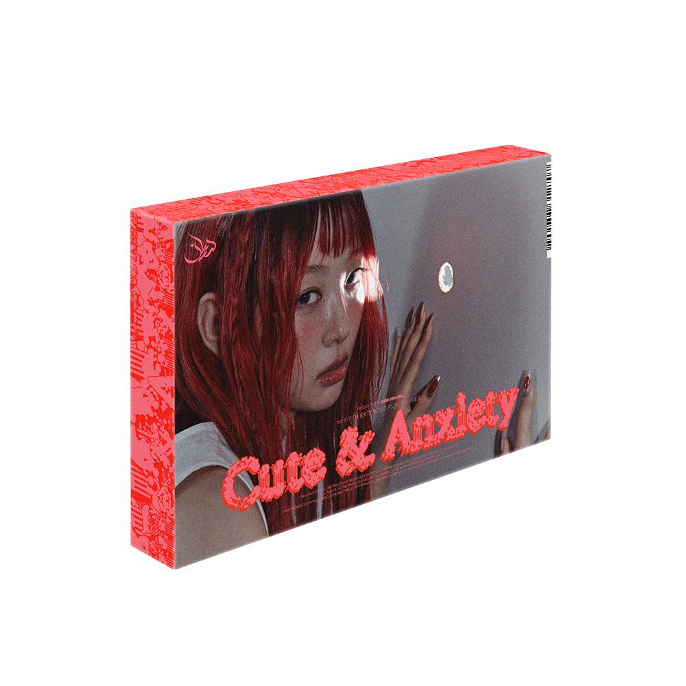 Yves [Cute & Anxiety] 5th EP ALBUM