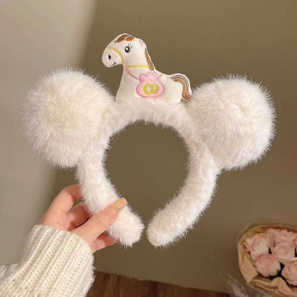 

Winter Childrens Horse Cartoon Hair Band With Plush Material For Girls And Babies бежевий