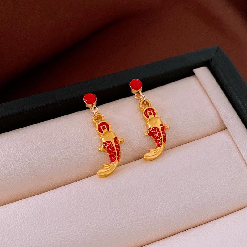 

Серьги-кисточки с маленькими кои из серебряной иглы: Универсальные пусеты в национальном стиле