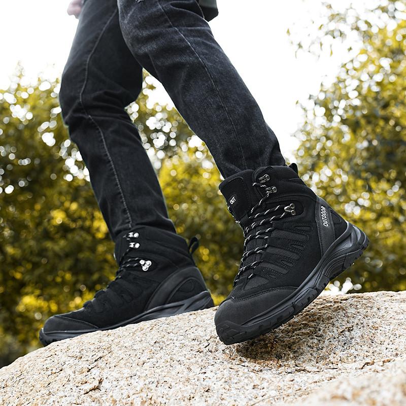 2025 Autumn Yellow Hiking Boots Men Sport Outdoor Mountain Desert Boots Men Anti-slip Climbing Trekking Shoes Men Hunting Boots