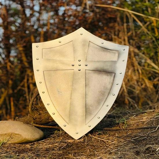 Templar Crusader 71.12 Cm Shield Medieval Knight for LARP, Cosplay Decor Handcrafted Warrior Prop, Gift for Her