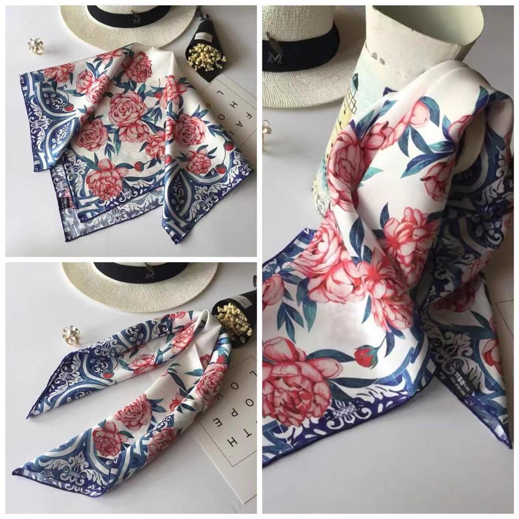 Eleganti Foulard di Seta da Donna Con Centinaia di Camicie, Assistenti di Volo, Decorazione Professionale, Protezione del Collo, Foulard, 70 Foulard Quadrati Piccoli.