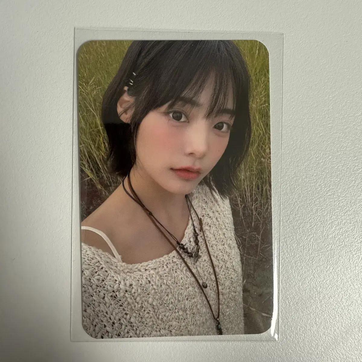 

Демонстрация Qwer K-pop Store Победитель K-pop Poca Mikopo Annasul