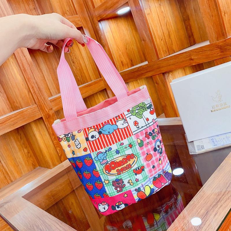 

New commuter bucket niche students spring and summer canvas bag tote bag common for students and office workers