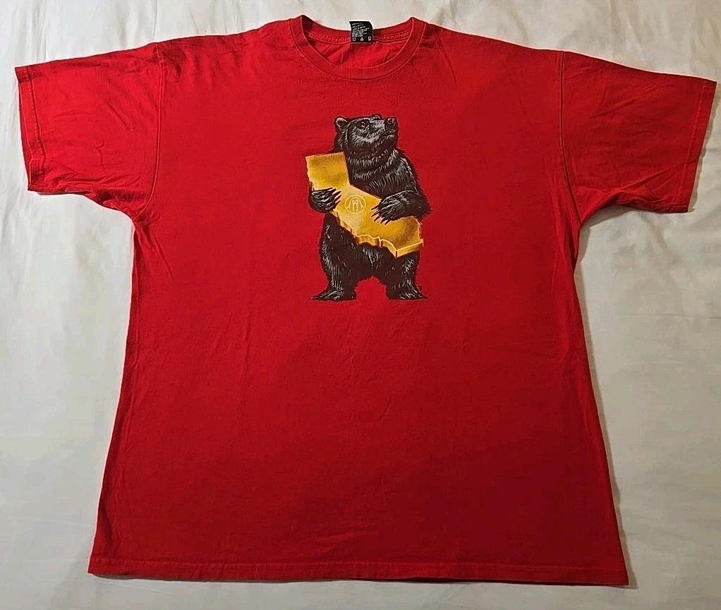 Upper Playground California Bear Gray Graphic T-Shirt Men s Size Large XL