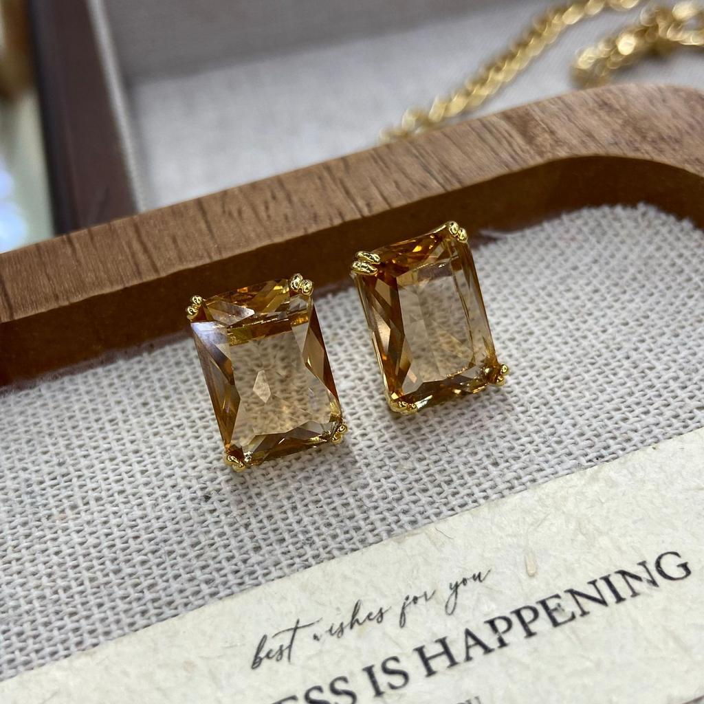 Temperament Geometric Square Design Crystal Niche Unique Charm Necklace Jewelry Fashion Versatile Bracelet Set