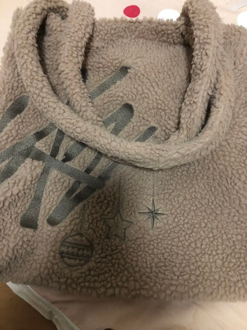 

[Б/У] Серый флисовый мешок с дизайном звезды