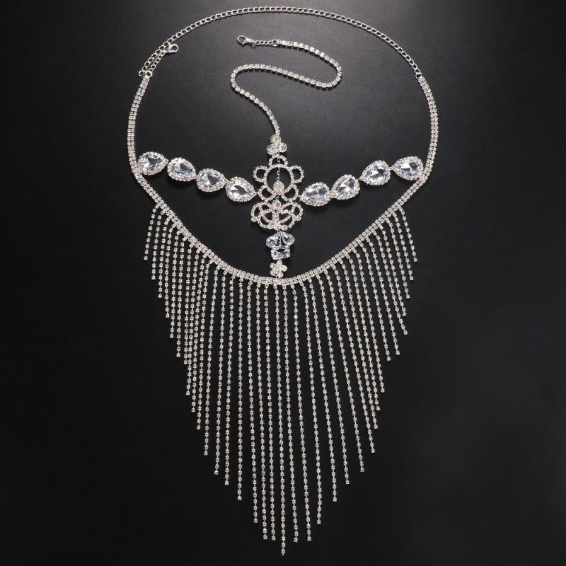 

European and American Fashion Fringed Mask, Halloween Personalized Sexy Water Drop Diamond Fringed Mask silver