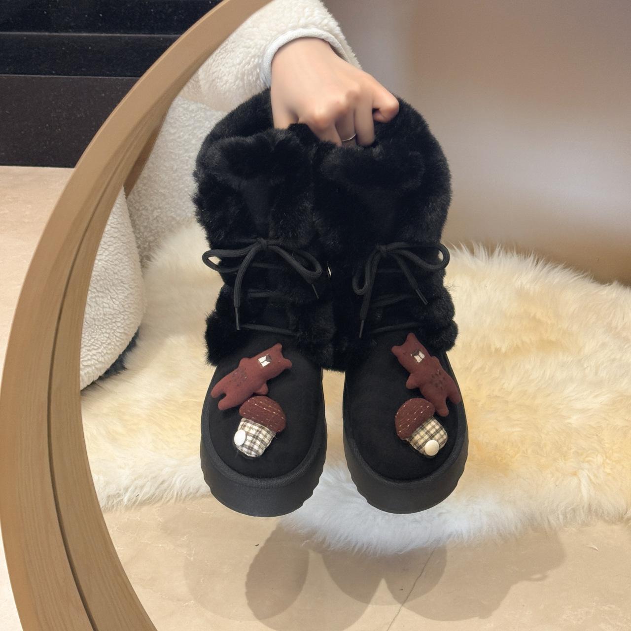 

Yueyu 2025 зима новые ретро меховые интегрированные теплые зимние ботинки женские на толстой подошве с набивным утолщенным нескользящим хлопком 42 чёрный