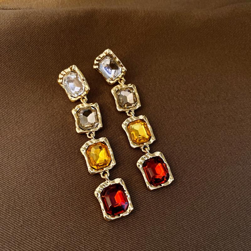 Silver Needle Vintage Pearl and Rhinestone Flower Earrings - French High-End Niche Court Style